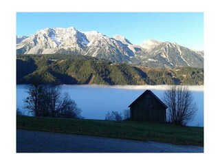 Blick vom Balkon zum Dachstein