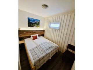 small bedroom view to window