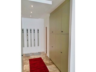 Eingang und Vorzimmer