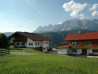 Ferienhaus u. Appartement