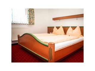 Morgenrot-Schlafzimmer1