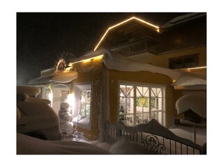 04f1012f-6491-4260-a5d0-63b133f4d9ae