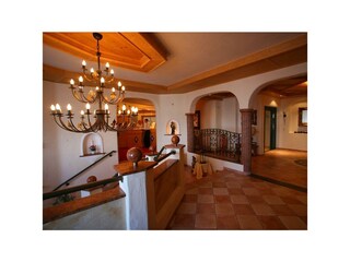 Raunerhof Lobby 2