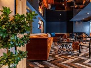 EHJ_Lobby (1)