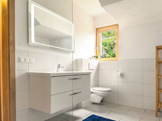 A1 BR+WC s1