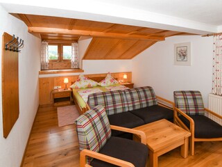 Strickhof innen-8543