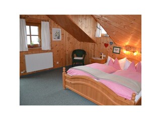 Zweites Schlafzimmer