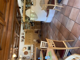 Lokal Cafe Hermann