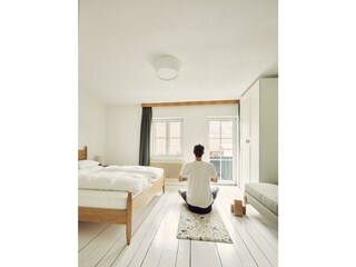 HausBachler_Edelweiß_Schlafzimmer_Yoga