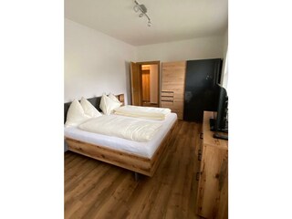 Apartment A Schlafzimmer
