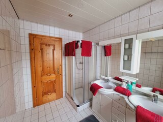 Appartement_Dachstein_Bathroom
