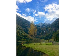Steirischer Bodensee im Herbst