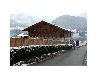 Apartment Gia - Hausfoto im Winter