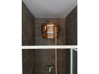 Schneekristall - Sauna, Dusche