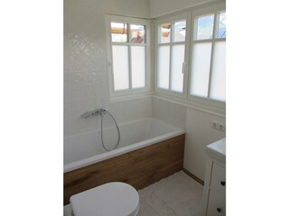 Chalet_Hoamatl_-_Bad_mit_Badewanne