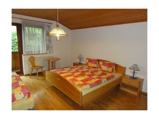 AppMoosbrugger_Schlafzimmer2