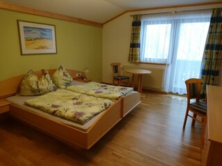 AppMoosbrugger_Schlafzimmer1