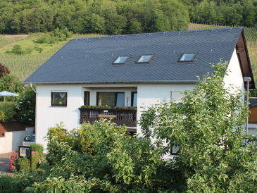 Ferienwohnung 2 - Am Akazieneck R. Flieg