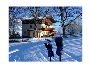 wenige Wochen später