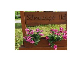 "Schwarzkoglerhof" Unsere Hoftafel