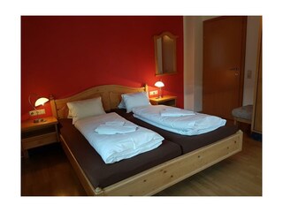 Appartementhaus_Conny_Schlafzimmer_EG2