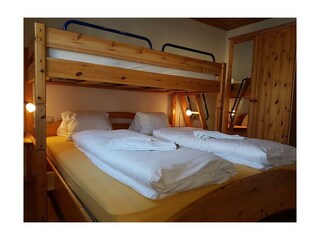 Schlafzimmer 1-EG-Zwiesling 1
