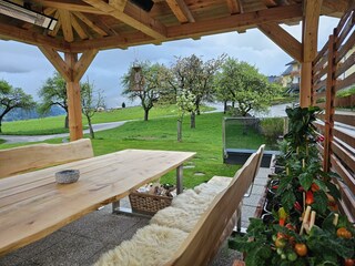 Überdachte Terrasse_Ferienwohung Menthof
