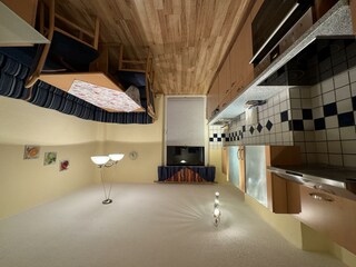 App. mit 3 Zimmer& 3 Bäder  / Küche