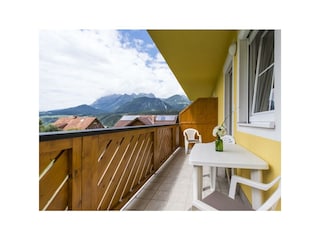 Haus Gloria_Top 6_Balkon®lucaspripfl