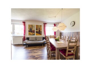 Haus Gloria_Top 1_Wohn-Ess-Bereich®lucaspripfl