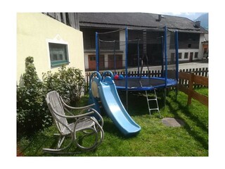 Appartement Iris - Rutsche und Trampolin