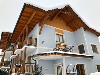 Blumen Studios - Hausfoto Winter