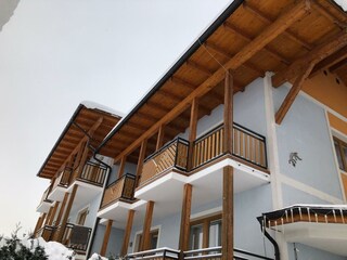 Blumen Studios_Hausfoto Winter