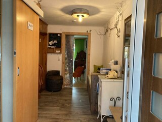 Eingang,Vorraum,links Küche,Wohnküche gerade aus