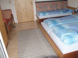Dreibettzimmer