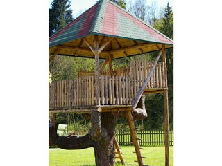 Haus Fuchs - Baumhaus am Spielplatz