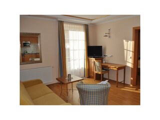 App. Gräfin_Aich_Wohnzimmer