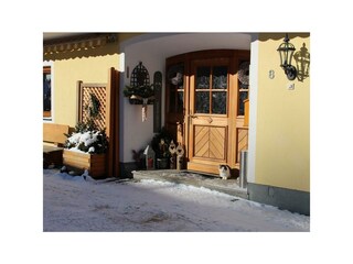 Haus Taxegger im Winter