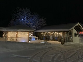 Außenbar + Laube im Winter
