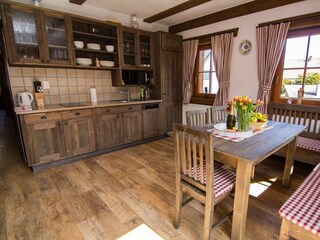 Küche mit Esszimmer