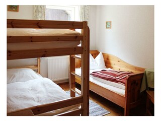 web_zimmer_stockbett_2