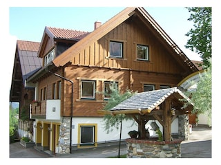 web_penthouse_aussenansicht_sommer