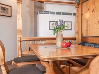 Kuschelige Stunden am Kachelofen