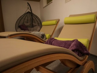 Blumenwiese-Wellness2