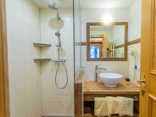 Badezimmer App. Tauern