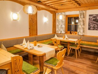 Shooting Landhaus Kirchgasser am 06.12.2023 Rene E