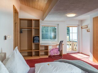 schlafzimmer ferienwohnung ahorn ramsau am dachste