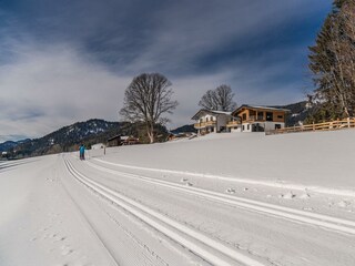 aussen mit lanlgauf loipe ferienwohnung ahorn rams