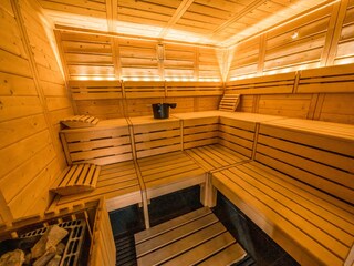 Casale Hallenberg Caratteristiche 34