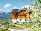 Bauernhaus im Sommer